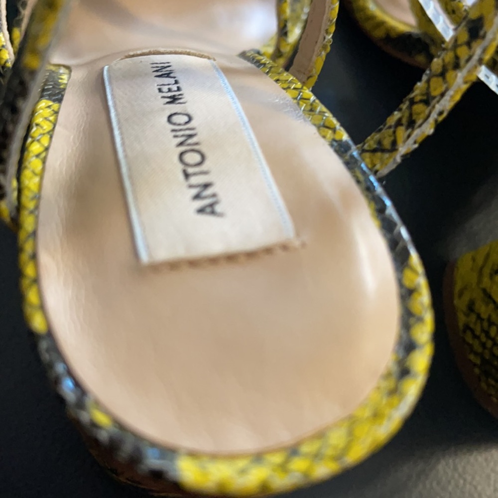 Antonio Melani Bayslie Strappy Heel sandal - Picture 3 of 4